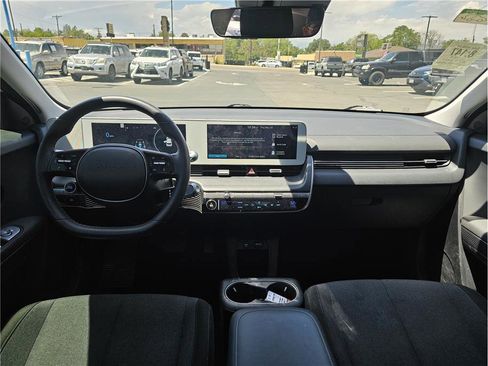 Used 2024 Hyundai Ioniq 5 SEL AWD/4WD image 5
