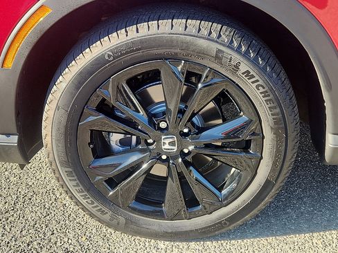 Certified 2026 Honda CR-V Sport Touring image 8