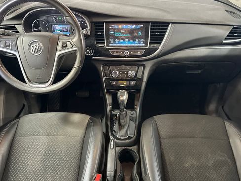 Used 2019 Buick Encore Preferred image 4