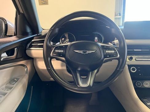 Used 2024 Genesis G70 2.5T image 20