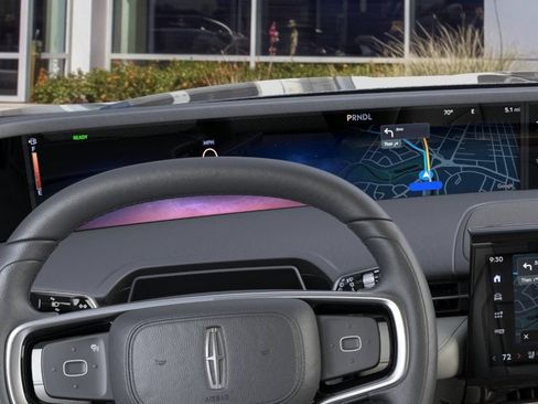 New 2026 Lincoln Nautilus Reserve AWD/4WD image 13