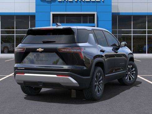 New 2025 Chevrolet Equinox LT image 4