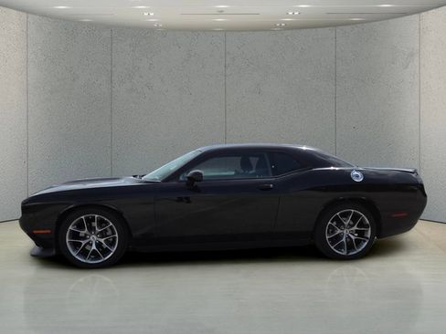 Certified 2022 Dodge Challenger GT RWD image 9