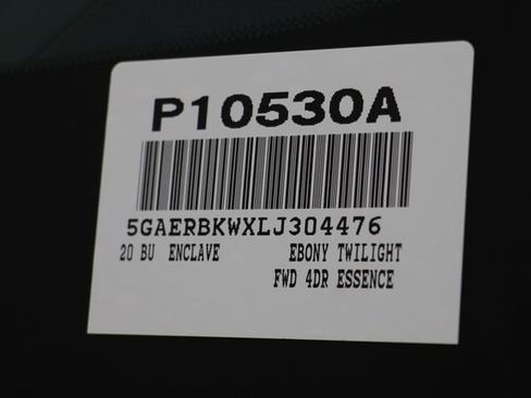 Used 2020 Buick Enclave Essence image 25