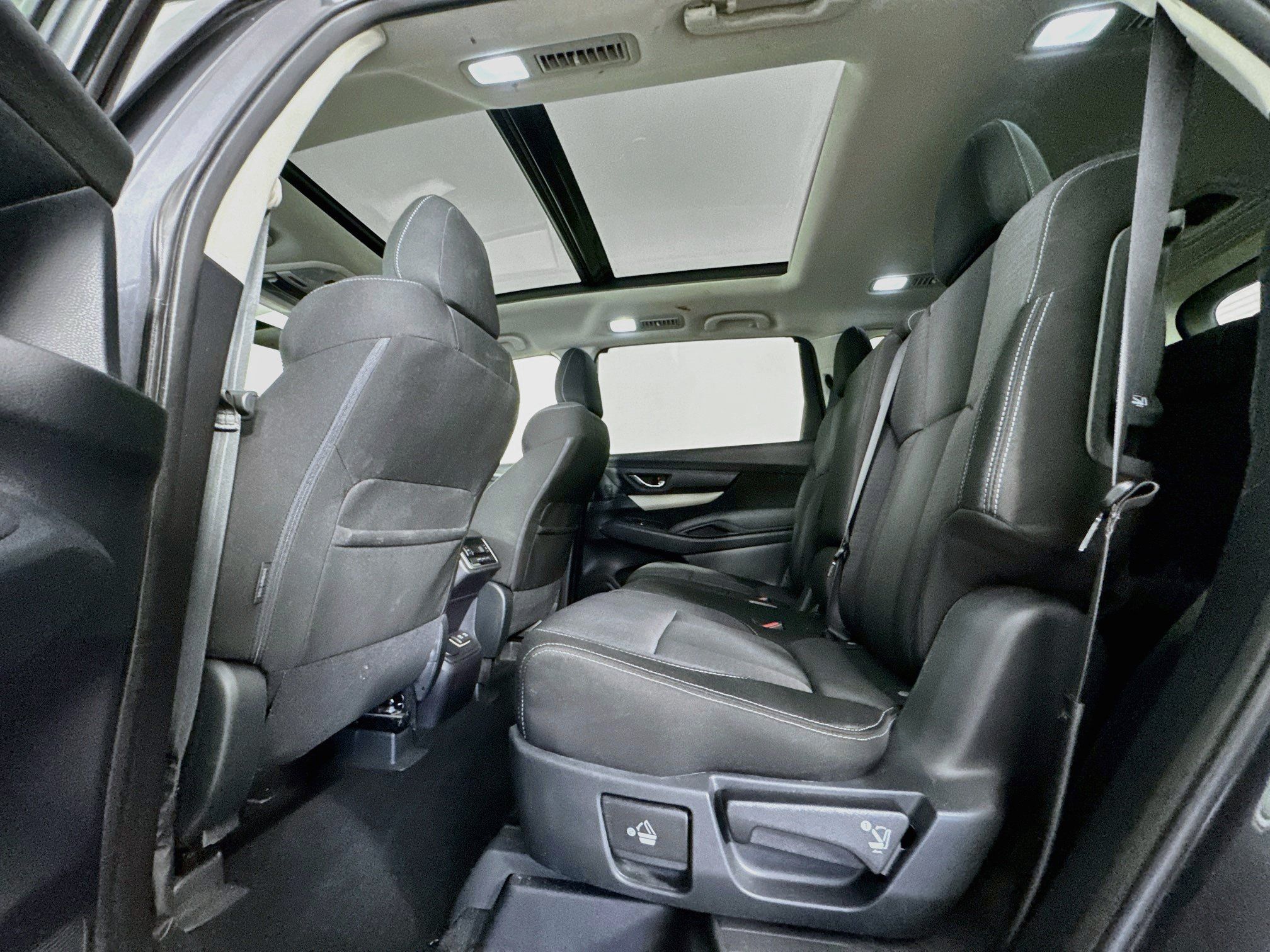 Used 2019 Subaru Ascent Premium AWD/4WD image 25
