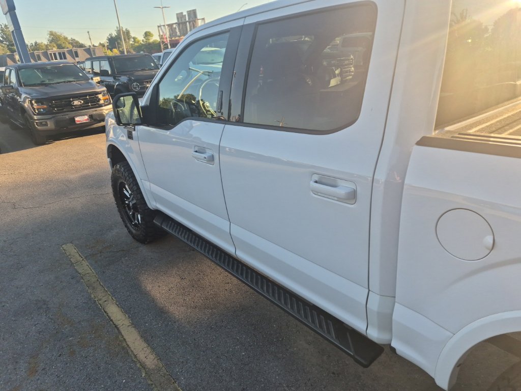 Used 2018 Ford F150 XLT w/ Equipment Group 302A Luxury AWD/4WD image 13