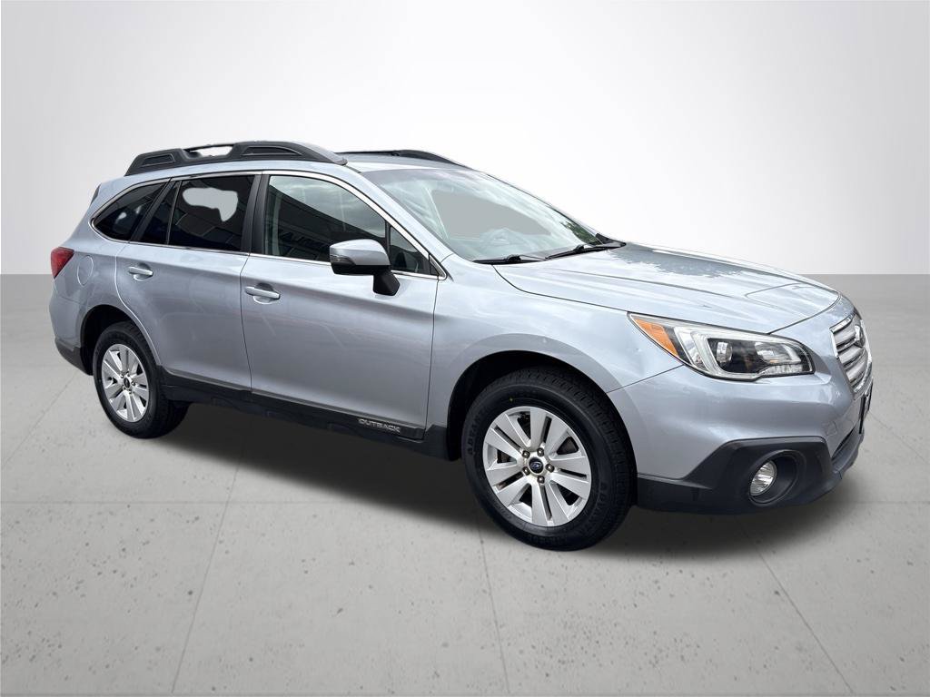 Used 2015 Subaru Outback 2.5i Premium AWD/4WD image 4