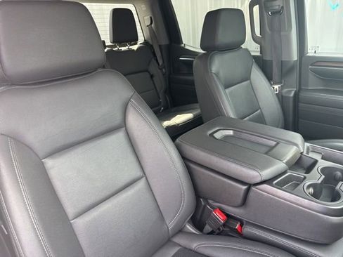 Used 2024 GMC Sierra 1500 SLT image 6