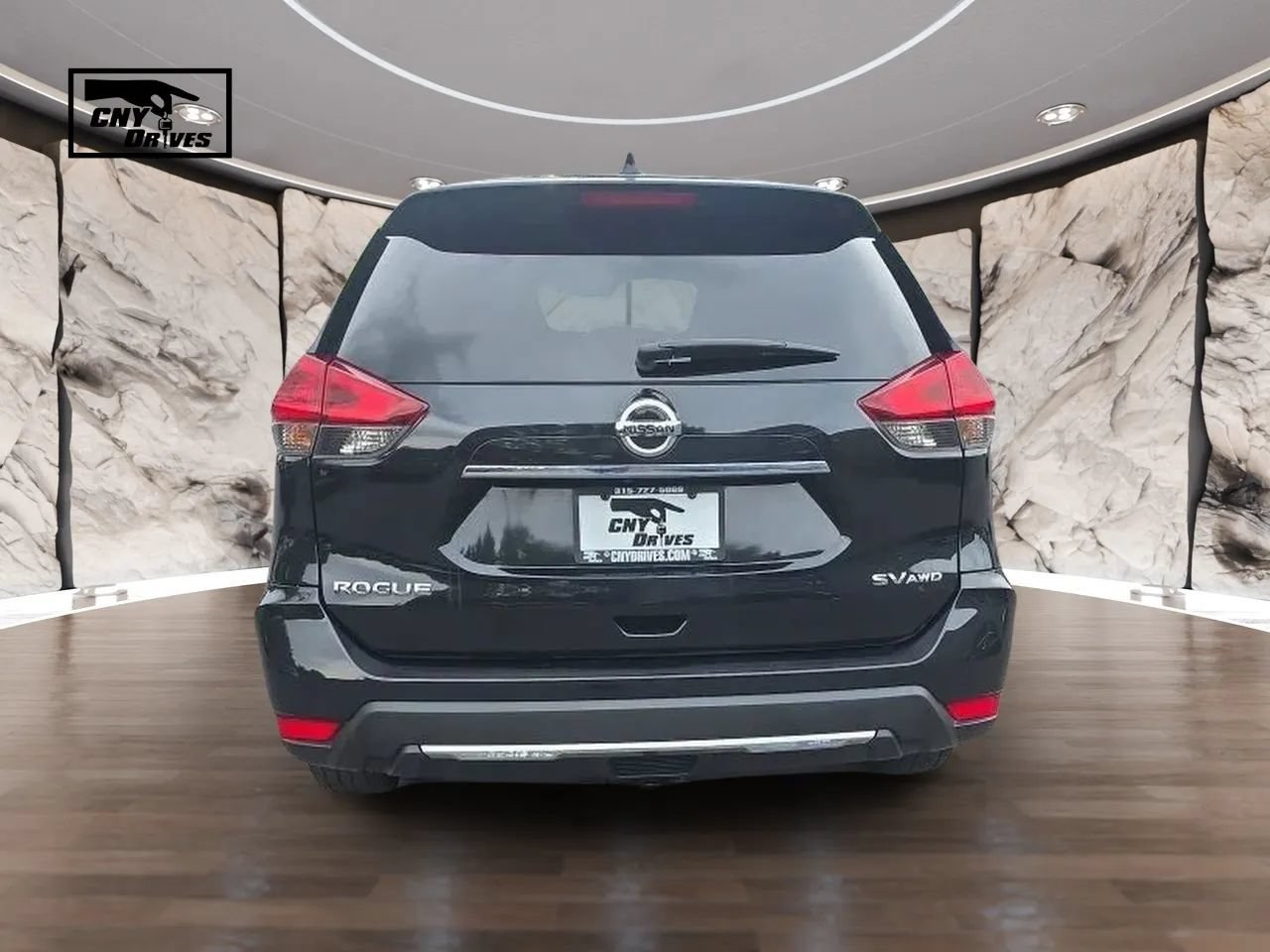 Used 2018 Nissan Rogue SV AWD/4WD image 6