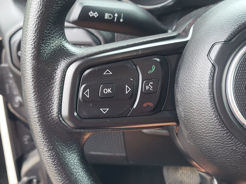Used 2022 Jeep Gladiator Sport AWD/4WD image 19