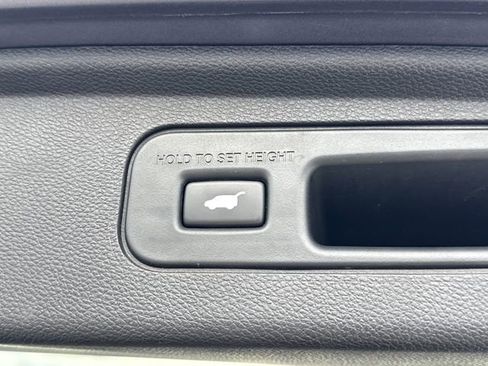 Used 2024 Honda Odyssey Touring image 14