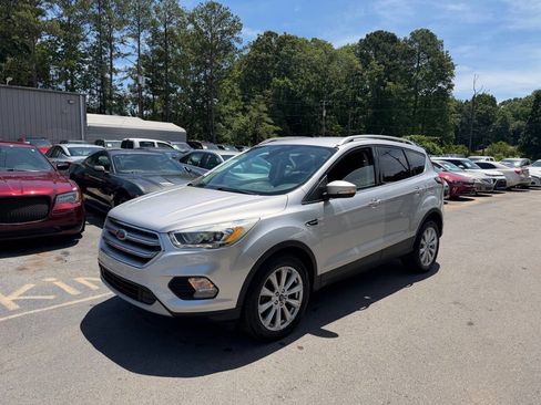 Used 2017 Ford Escape Titanium FWD image 1
