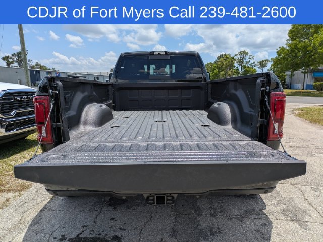 New 2026 RAM 3500 Laramie AWD/4WD image 9