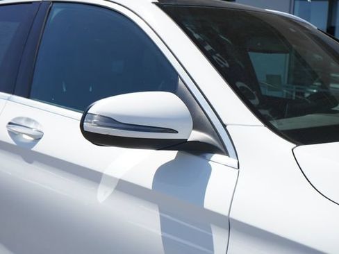 Used 2017 Mercedes-Benz GLC 300 image 9