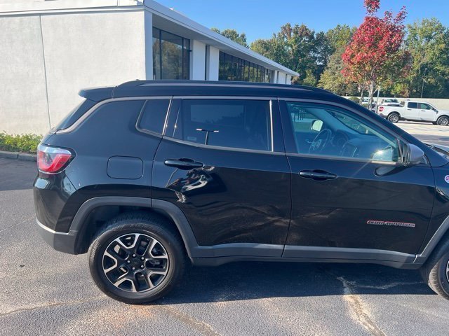 Used 2020 Jeep Compass Trailhawk AWD/4WD image 3