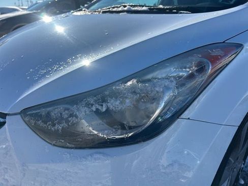 Used 2013 Hyundai Elantra GLS w/ Preferred Pkg image 8