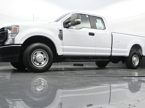 Used 2022 Ford F250 XL w/ Power Equipment Group image 25