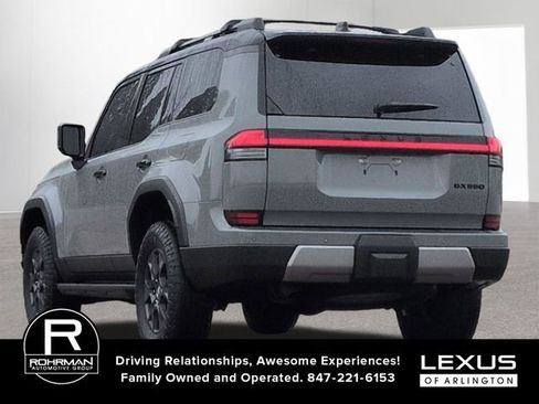 Used 2024 Lexus GX 550 AWD/4WD image 9