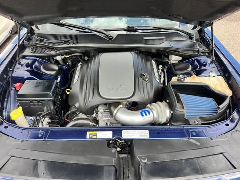 Used 2014 Dodge Challenger R/T image 31