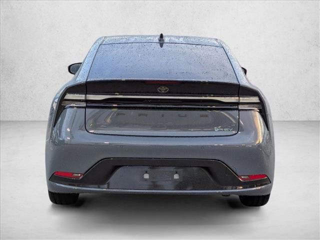New 2026 Toyota Prius Plug-In Hybrid FWD image 8