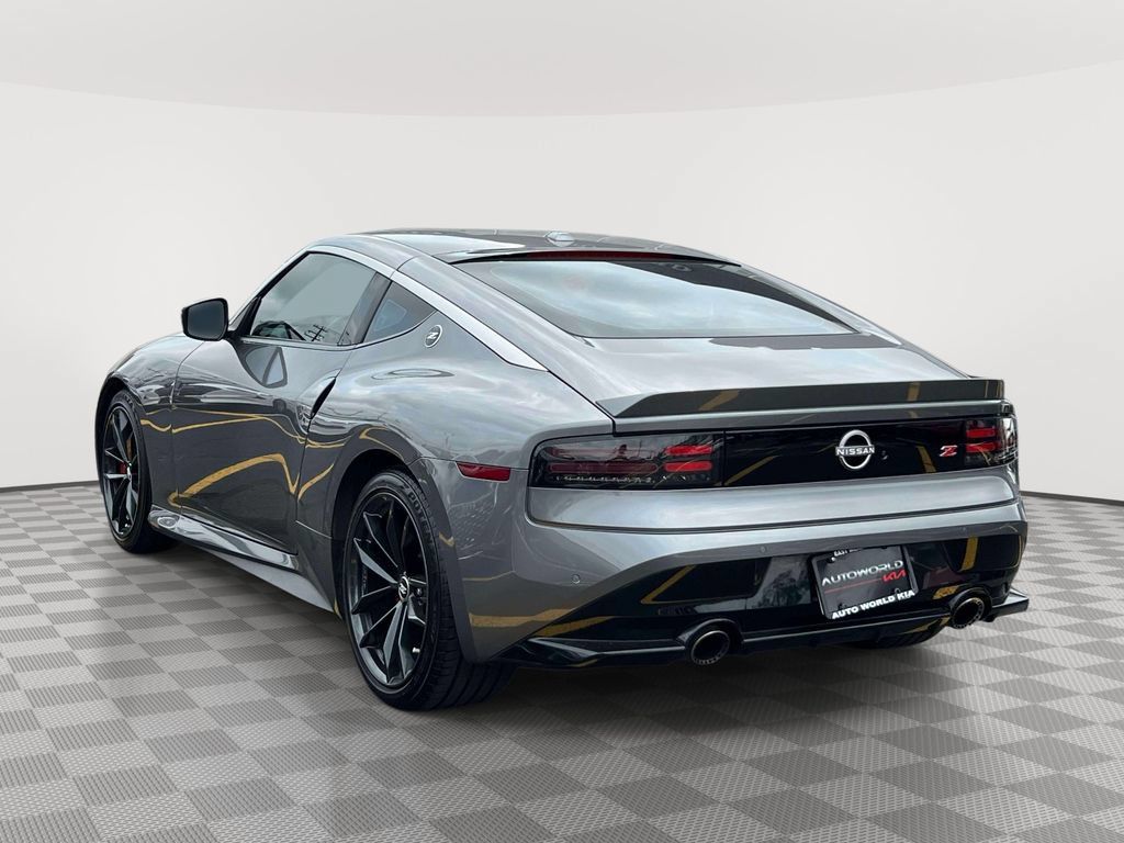 Used 2024 Nissan Z Performance w/ Floor Mat Package RWD image 4
