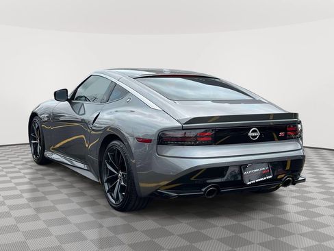 Used 2024 Nissan Z Performance w/ Floor Mat Package RWD image 4