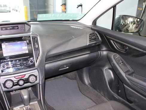 Used 2022 Subaru Impreza 2.0i Premium AWD/4WD image 23