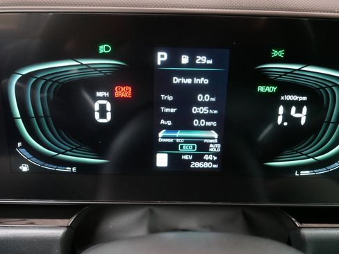 Certified 2023 Kia Niro EX w/ EX Cold Weather Package image 21