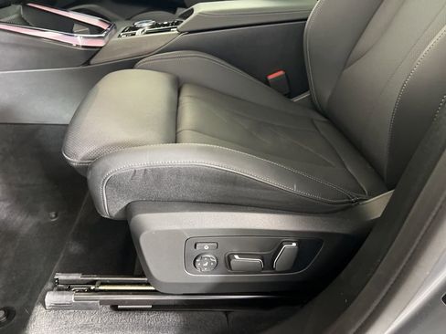 Used 2026 BMW X3 xDrive30 w/ Convenience Package image 16