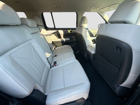 New 2026 Hyundai Santa Fe SEL FWD image 19