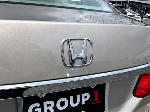 Used 2014 Honda Accord EX-L image 30