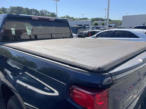 Used 2022 Chevrolet Silverado 1500 RST AWD/4WD image 26