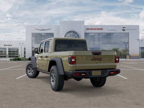 New 2025 Jeep Gladiator Mojave w/ Convenience Group image 3