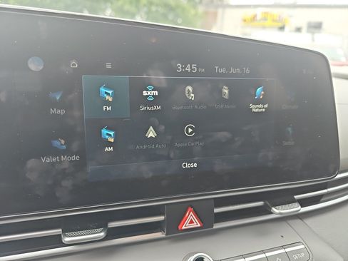 Used 2023 Hyundai Elantra SEL w/ Convenience Package FWD image 23