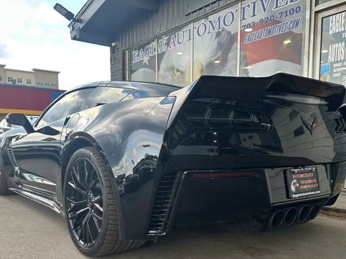 Used 2017 Chevrolet Corvette Z06 RWD image 5