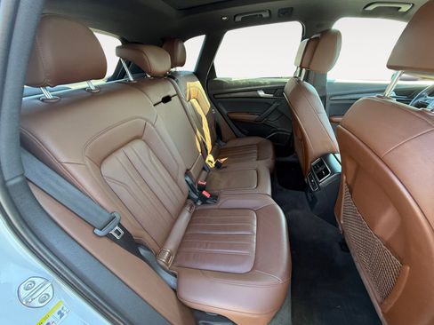 Used 2018 Audi Q5 2.0T Premium Plus w/ Premium Plus Package image 18