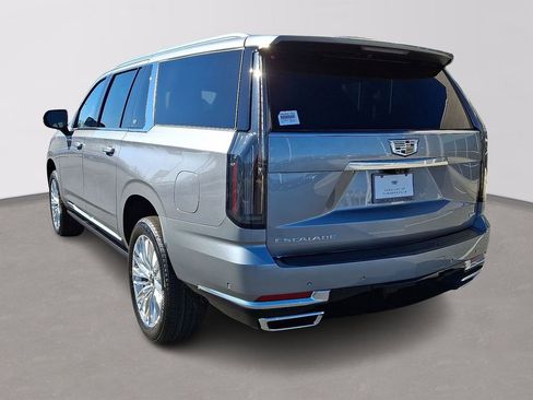 New 2026 Cadillac Escalade ESV Luxury w/ LPO, Floor Liner Package image 3