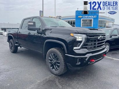 New 2026 Chevrolet Silverado 2500 LT w/ Trail Boss Package