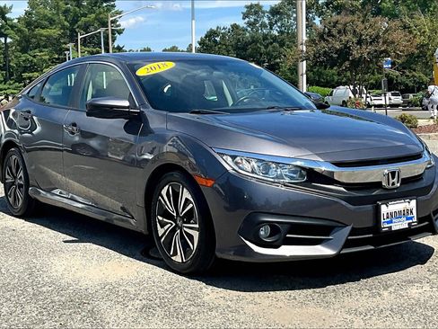 Used 2018 Honda Civic EX-T image 11