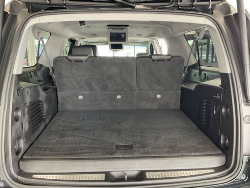 Used 2015 Chevrolet Suburban LTZ AWD/4WD image 24