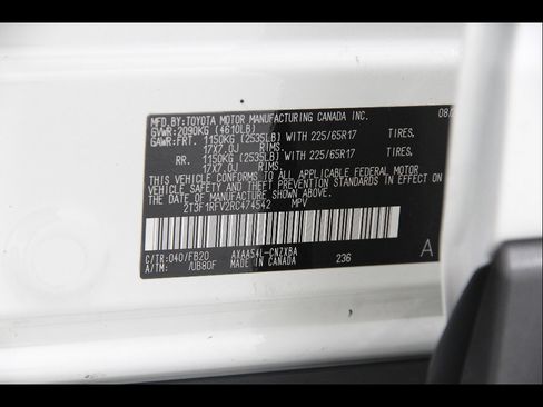 Used 2024 Toyota RAV4 LE image 22