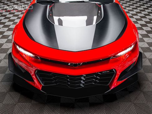 Used 2021 Chevrolet Camaro ZL1 RWD image 78