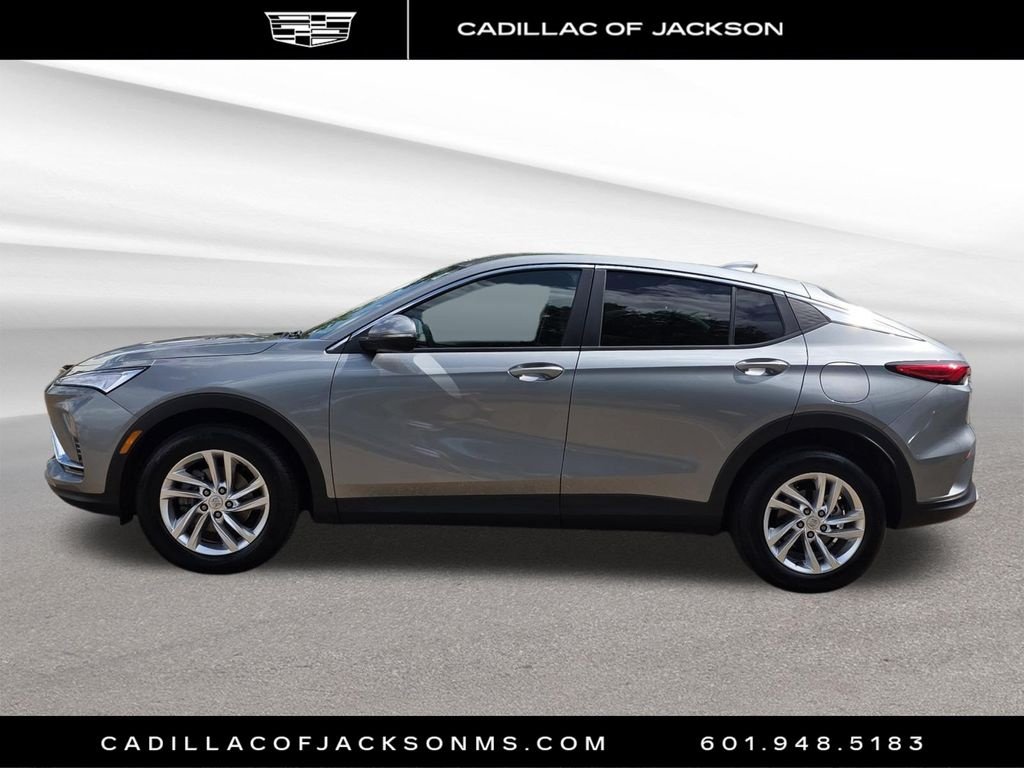 Used 2025 Buick Envista Preferred FWD image 8