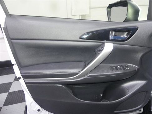 Used 2022 Mitsubishi Eclipse Cross SE AWD/4WD image 16