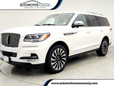Used 2023 Lincoln Navigator Black Label image 1