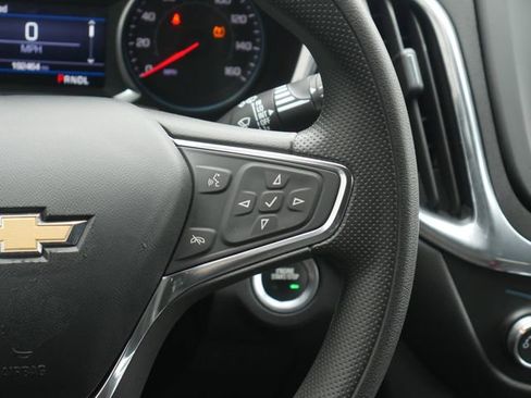 Used 2020 Chevrolet Equinox LT AWD/4WD image 16