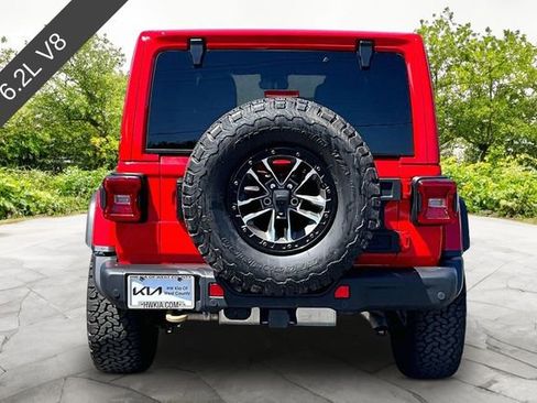 Used 2024 Jeep Wrangler Unlimited Rubicon 392 AWD/4WD image 4