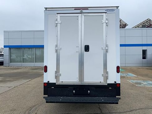 New 2024 GMC Savana 3500 w/ Power Convenience Package image 6