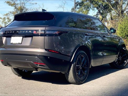 Used 2026 Land Rover Range Rover Velar Dynamic SE image 12