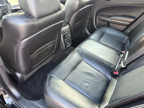 Used 2020 Chrysler 300 S w/ 300S Premium Group image 37